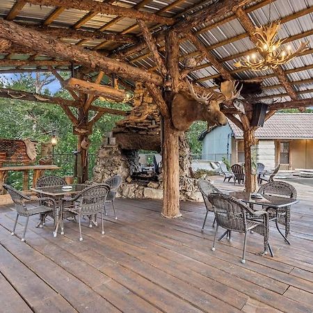 Stonegate Lodge 2 Queen Beds Fast Wifi 50In Tv Salt Water Pool Room # 305 Юрика Спрингс Экстерьер фото