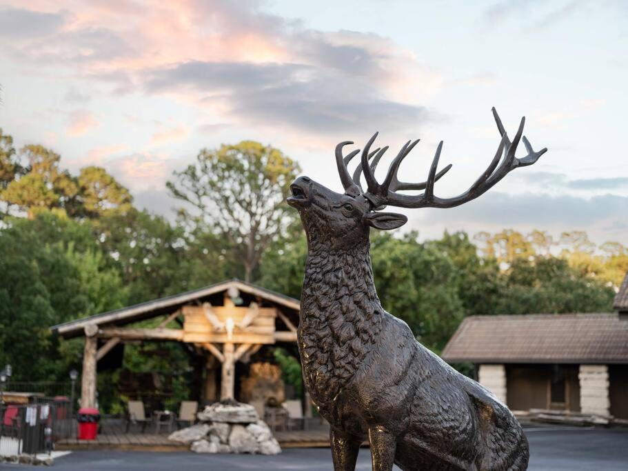 Stonegate Lodge 2 Queen Beds Fast Wifi 50In Tv Salt Water Pool Room # 305 Юрика Спрингс Экстерьер фото